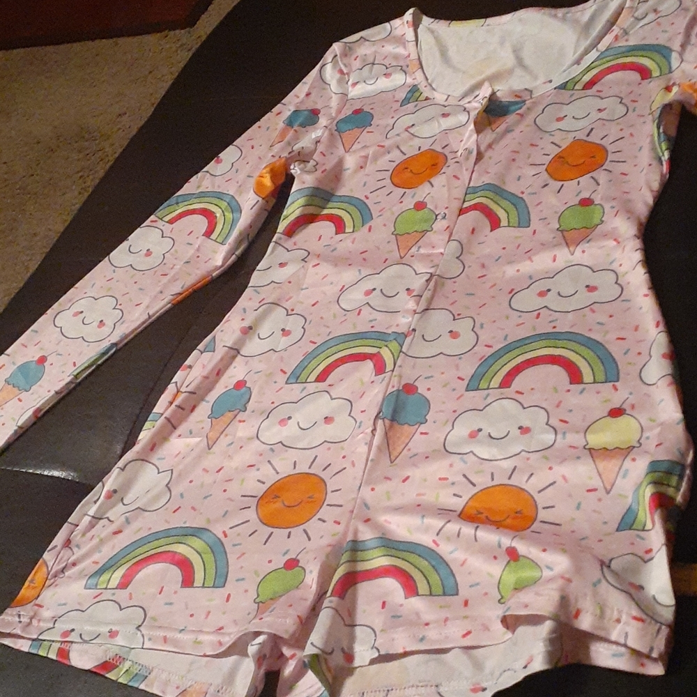 Shorts - Picture 1 of 3